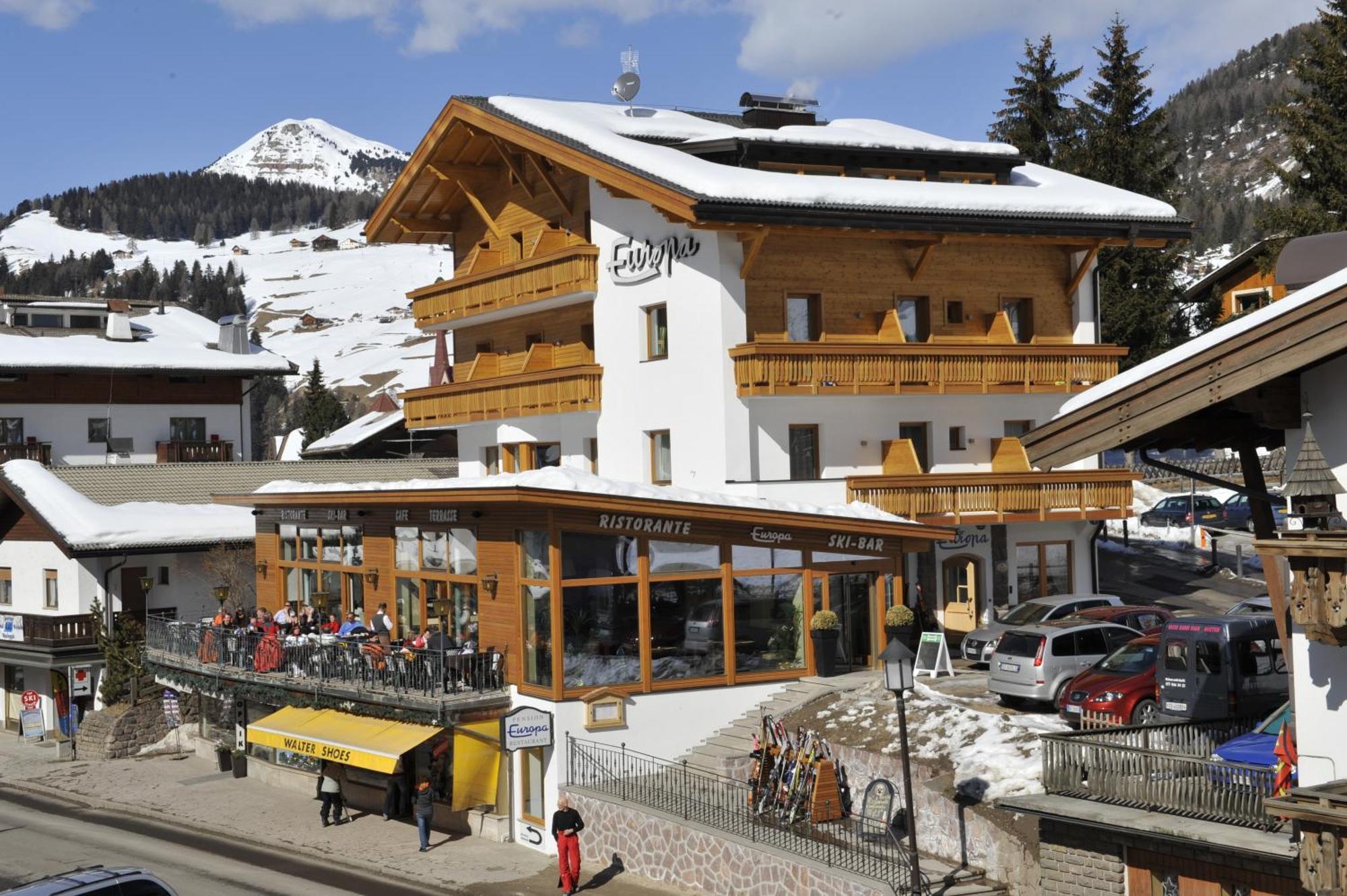 Hotel Europa Dolomites Сельва-ди-Валь-Гардена Экстерьер фото