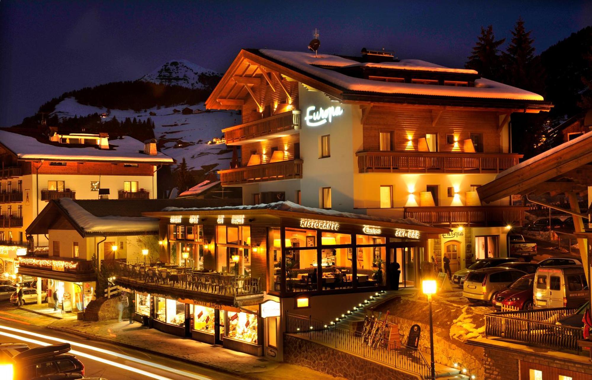 Hotel Europa Dolomites Сельва-ди-Валь-Гардена Экстерьер фото